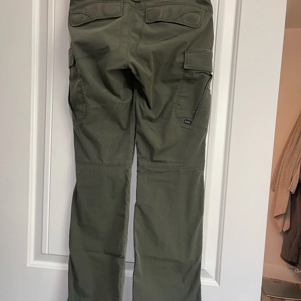 5.11 Tactical Green Cargo Pants Durable Utility Design - Picture 2 of 3